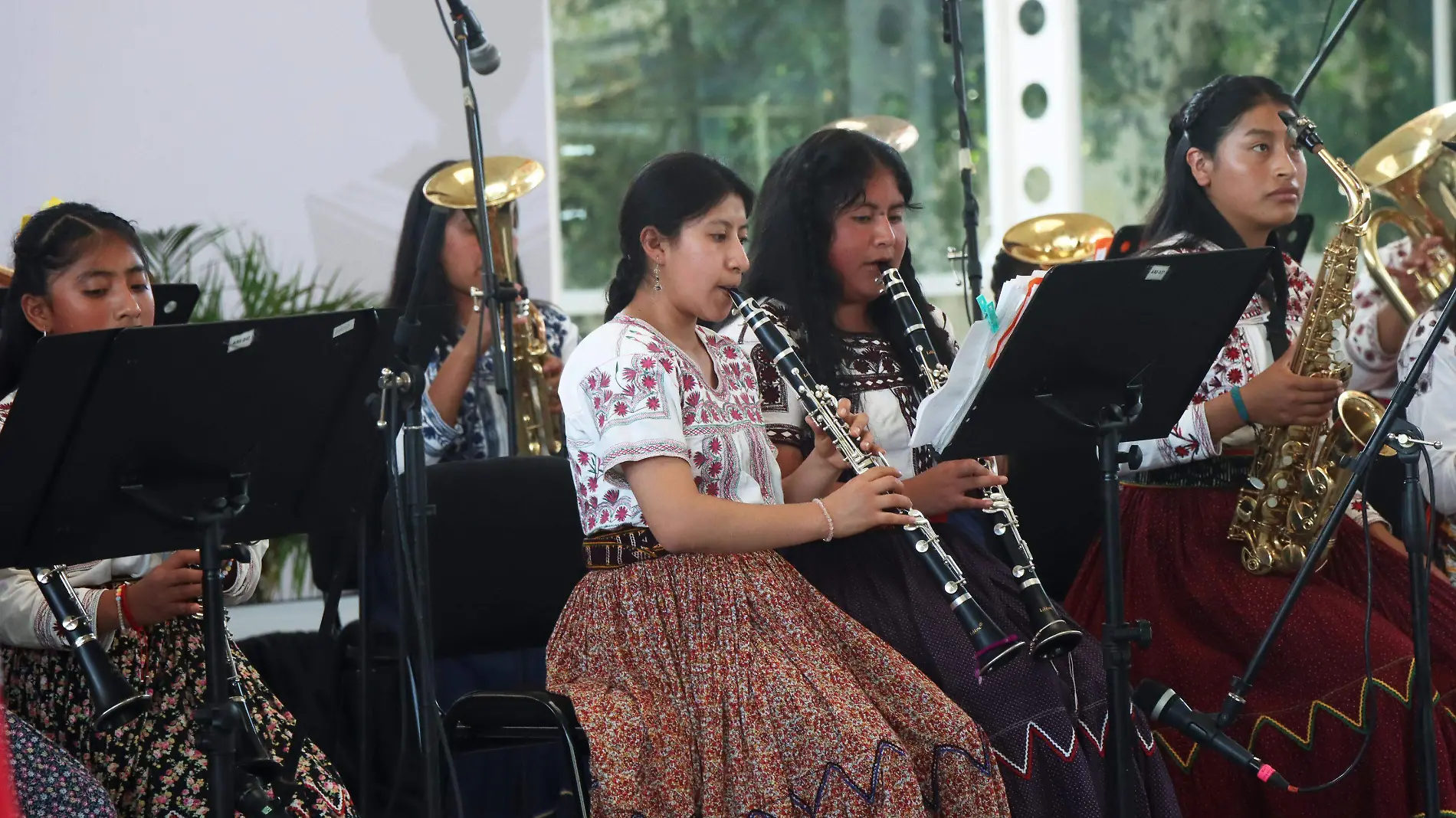 Mujeres del Viento Florido-Banda femenil oaxaqueña